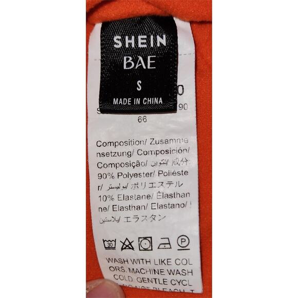 Shein Halter Tops - Picture 4 of 11